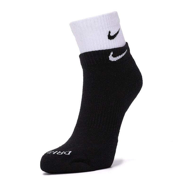 Nike Men's and Women's Socks for Fitness Training, Running, Exercise, Soft, Comfortable, Breathable Casual Socks, Mid-Calf Socks - Kyoukaï