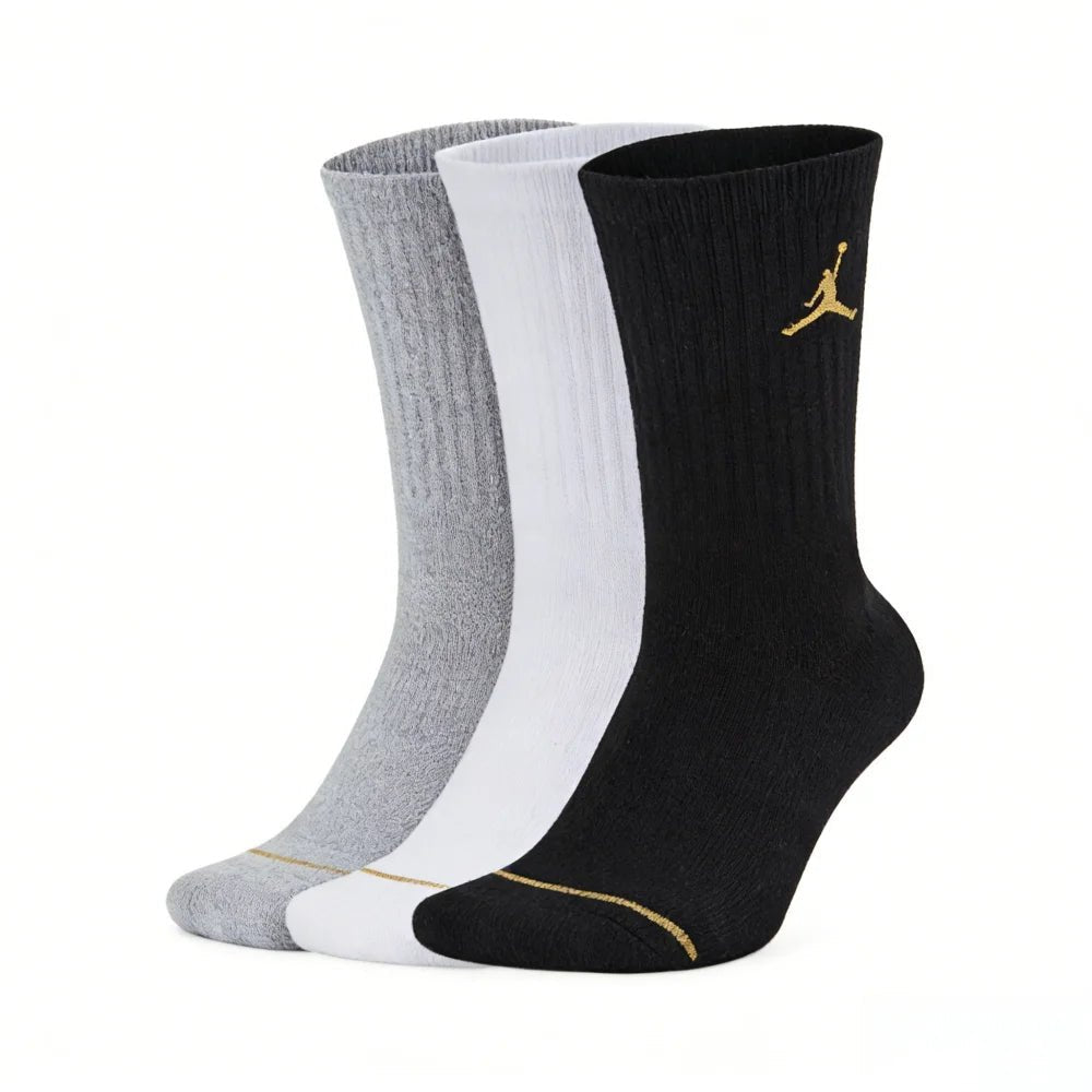 Nike Socks: 3-Pack of Men's and Women's Sports Socks / Basketball Socks / Durable, Moisture-Wicking Cotton Socks SX5545-100 - Kyoukaï