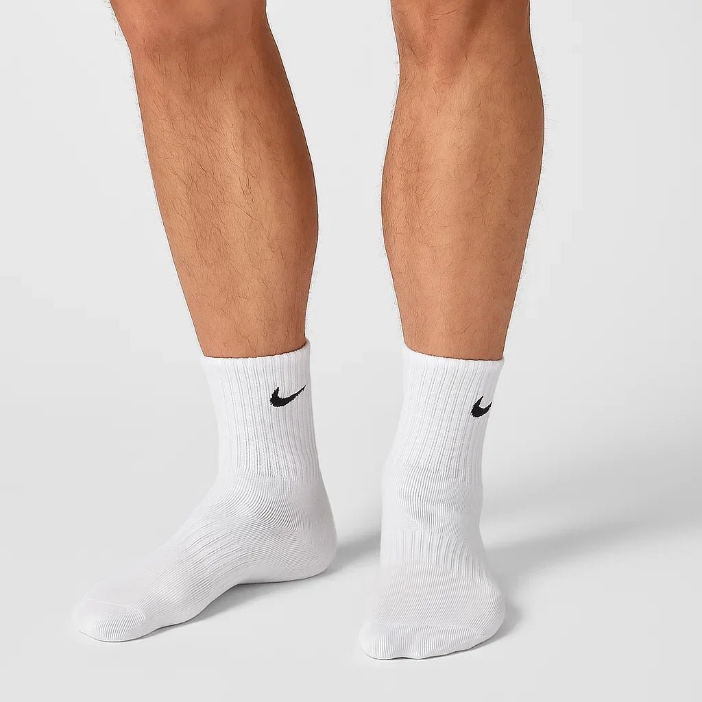 Nike Unisex Mid-Calf Socks - Versatile Styles for Comfortable Casual Wear and Sports SX7667 - Kyoukaï