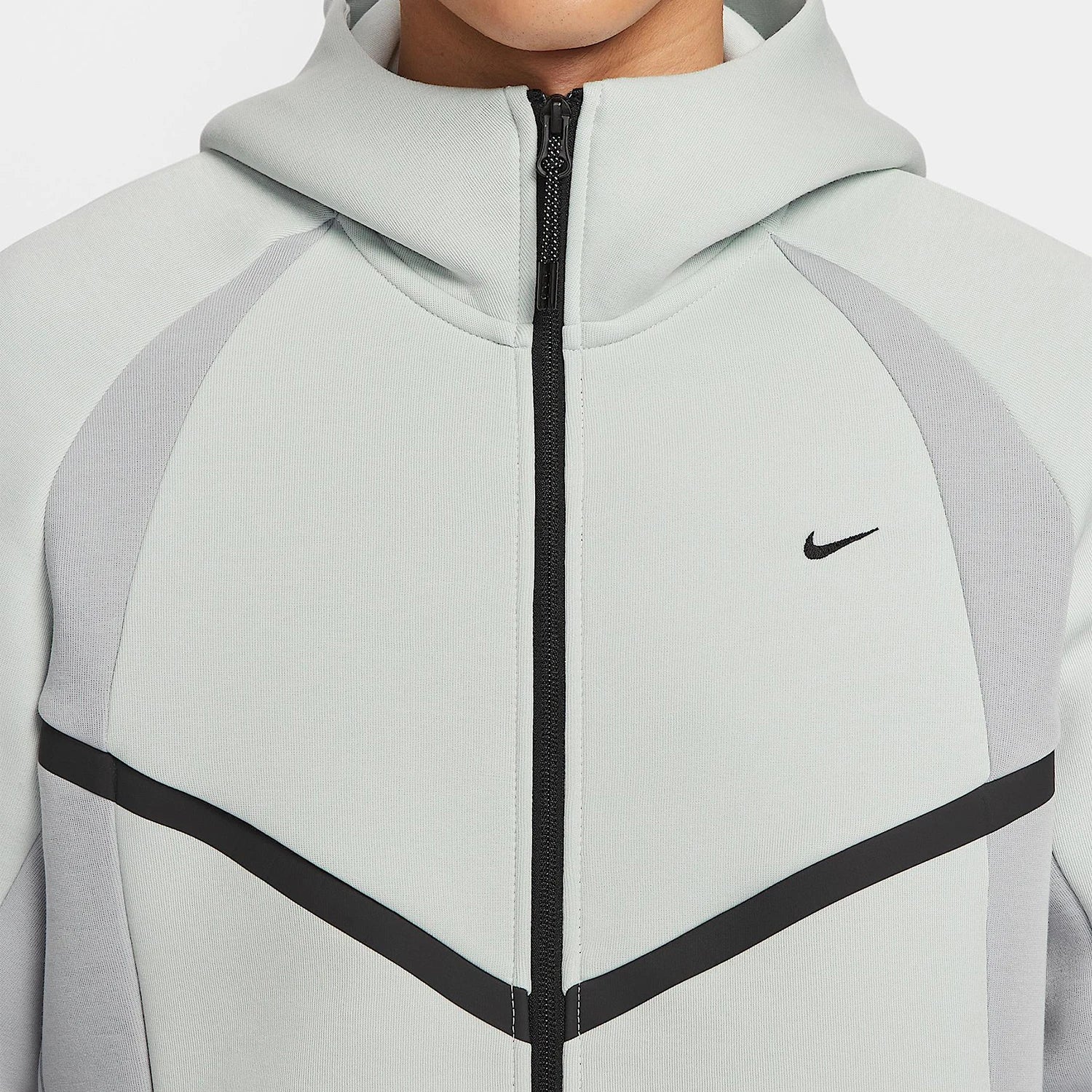 Veste Nike Tech Windrunner homme - Kyoukaï