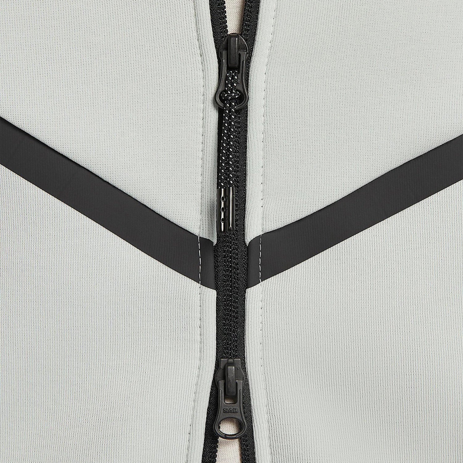 Veste Nike Tech Windrunner homme - Kyoukaï